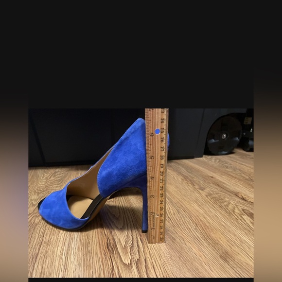 Report Signature Blue Suede Heels Size 9 - Picture 5 of 6